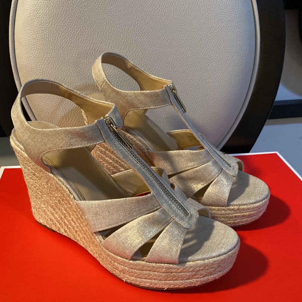 Michael Kors Wedge shoes brand new